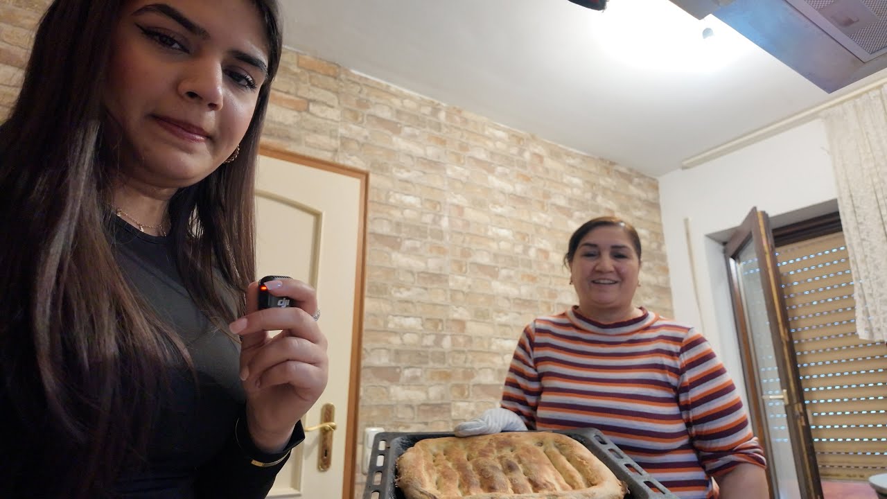 عضو جدید کانال ما, نان گرم, سوپ و شوله مزه دار | New member of our channel and cooking | Vlog 7
