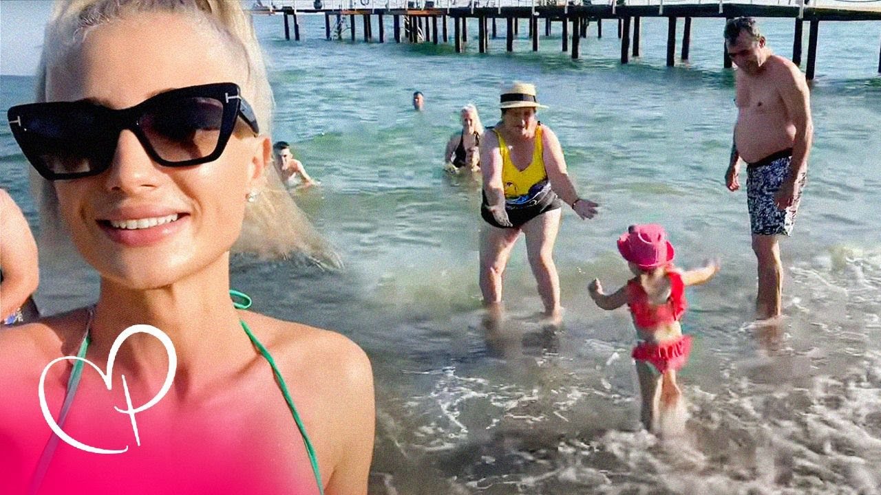 Mi-am dus Părinții la mare pentru prima dată! ❤️ Vezi ce reacție au avut! Vlog @ClaudiaPuican
