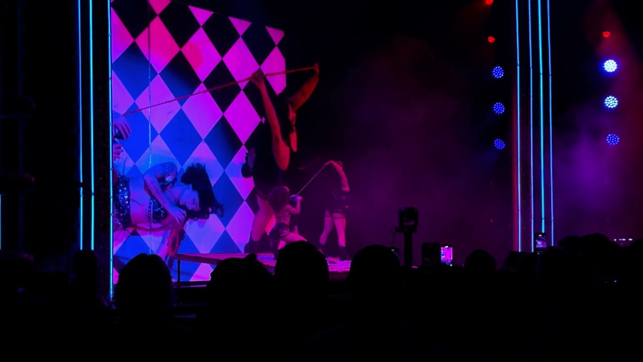 Halsey - “Control” live Concord 2025