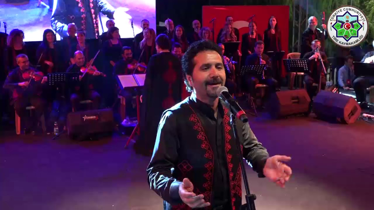 7. KÜLTÜR VE SANAT FESTİVALİ İZMİR TÜRK DÜNYASI DANS VE MÜZİK GRUBU GÖSTERİSİ