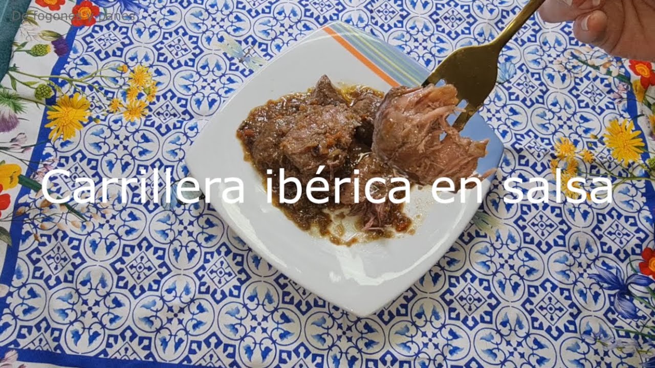 Carrillera en salsa, una carne deliciosamente tierna y una tapa muy típica en Sevilla