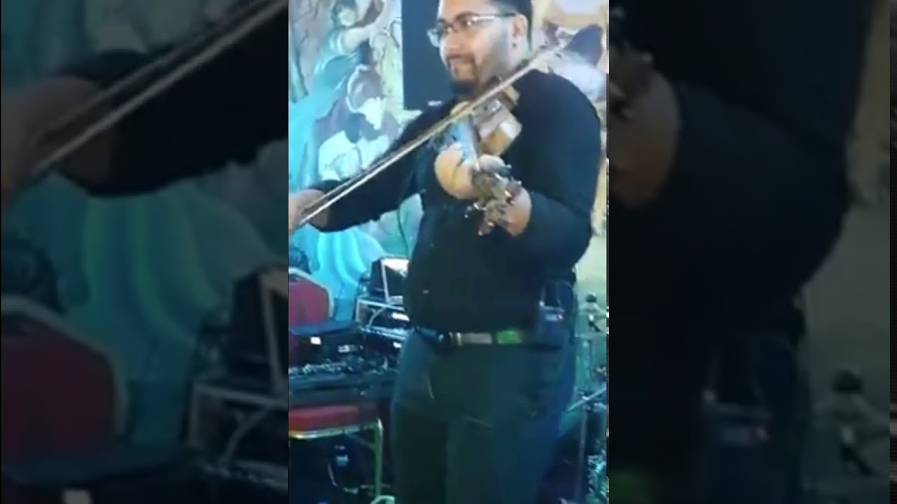Λιβε βιολίστ απο Παολα