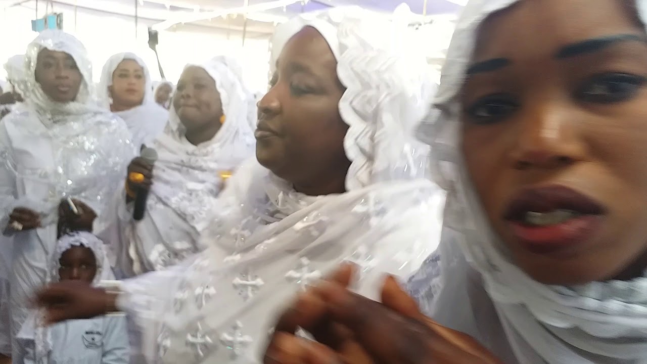 YOOR YOOR DIAMALAYE 2018
