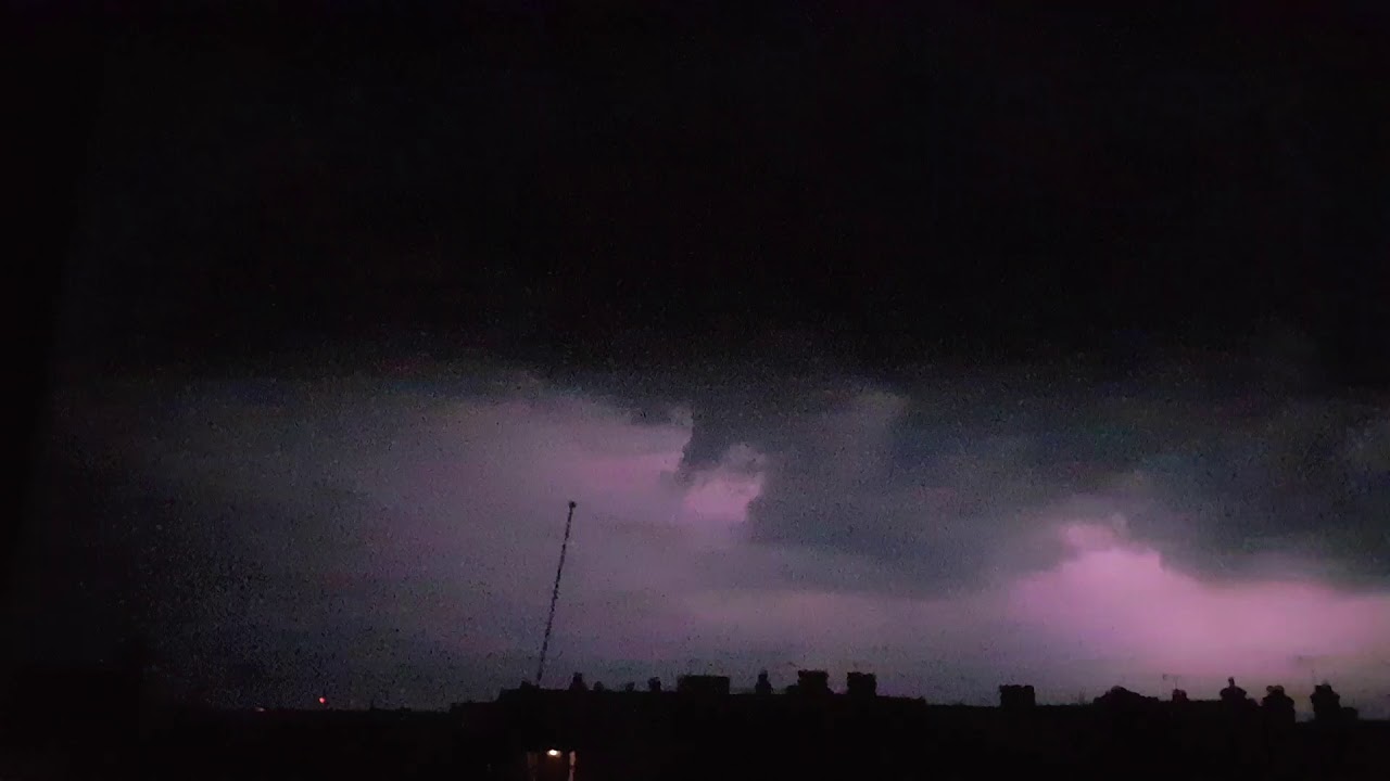 27 May 2018 Lightning & Thunderstorm from last night in Clacton On Sea Essex Weather share video