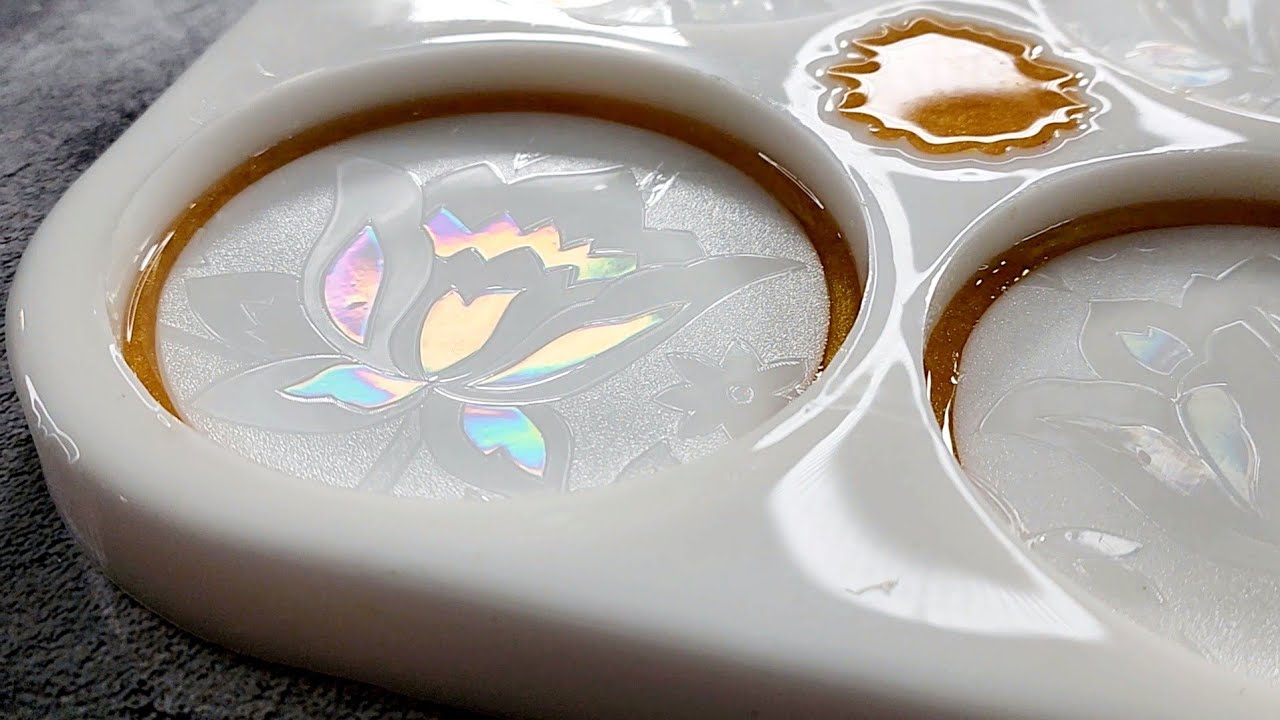 #1516 Amazing Holographic Flower Resin Coasters