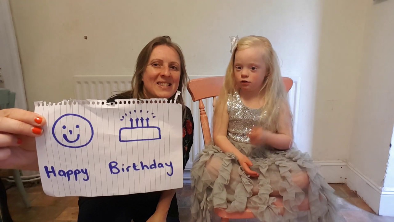 Makaton for 'Happy Birthday' 🎉🎁🎂