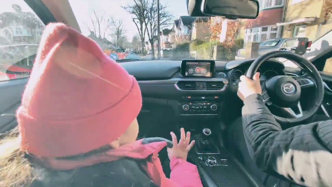 Google Pixel 9 Pro XL - Driving between parks #4k #london #google #smartphone