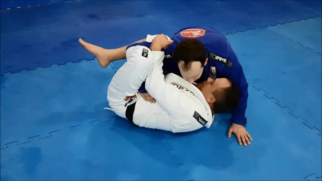 Marcos Schubert Jiu-Jitsu - chave de biceps - www.schubertshop.com