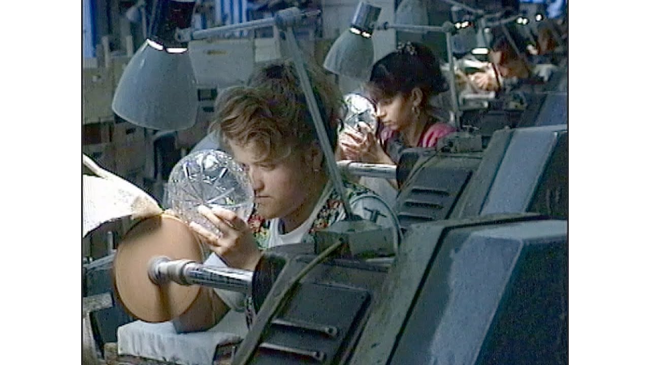 Jan Genserek: TAJOMSTVO SKLENENEJ KRÁSY /1996/
