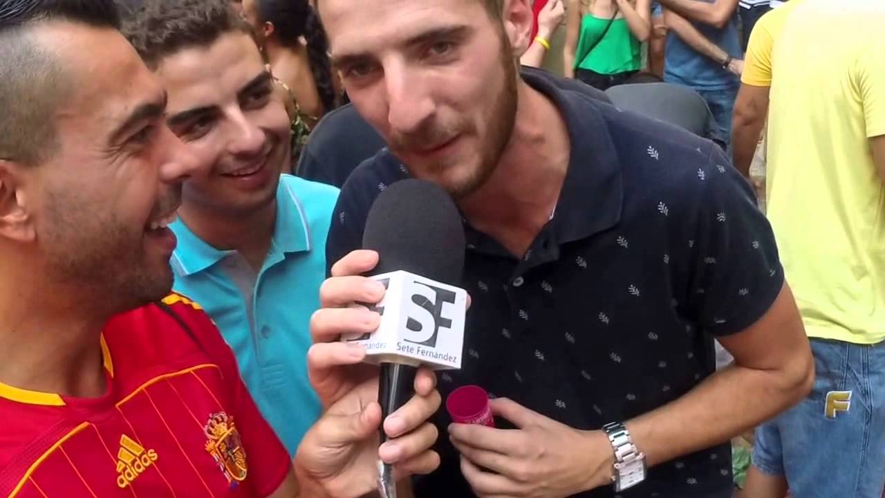 Feria de Málaga 2015 [43]: Beso o tortazo en la Plaza Mitjana y la experiencia enriquecedora