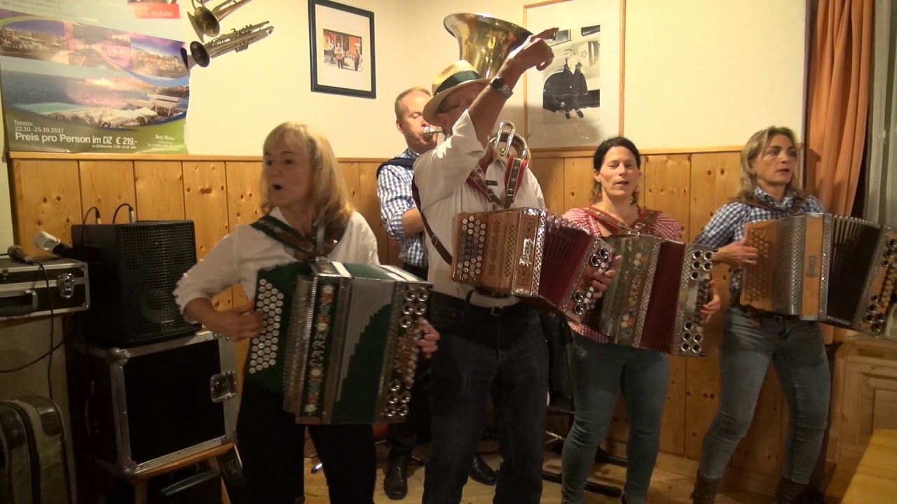 Musikantenstammtisch  bei  der  Wolf`s  Schenke  -  6.10.2017.  -  2. Teil.