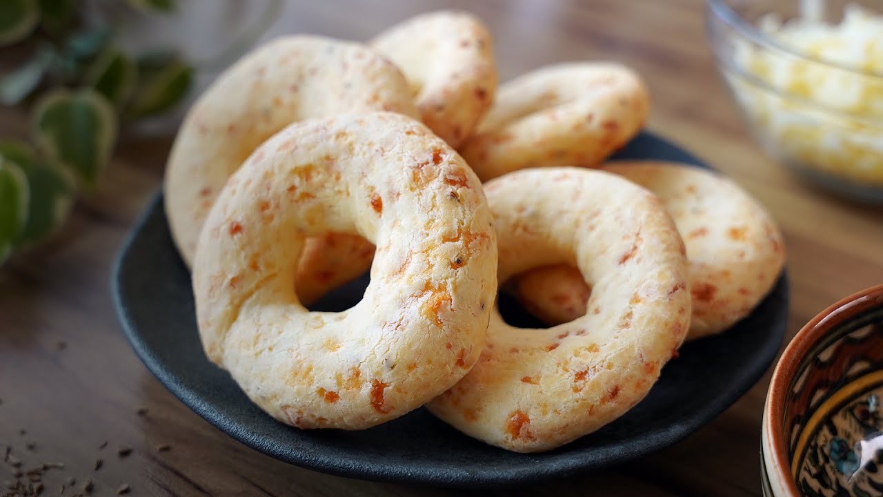 CHIPA PARAGUAIA - Receita rápida de pão de queijo sem glúten e com muito sabor