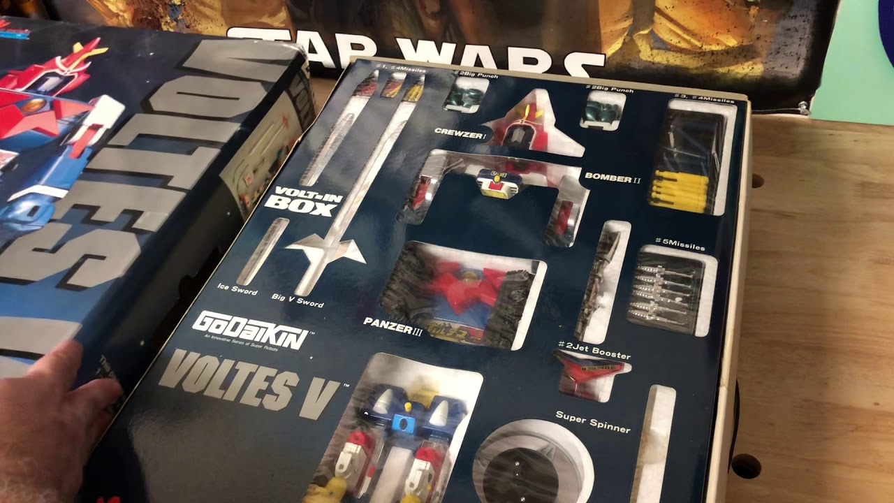 Unboxing my Godaikin Combattra and Voltes V diecast vintage Chogokin Popy Bandai Japanese Robots