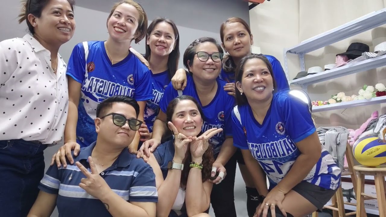 :Ung mga  Bmate kpag nagkita kita ngkita-kita lang kmi, but feeling high skul ulit ”#tyangannievlog 