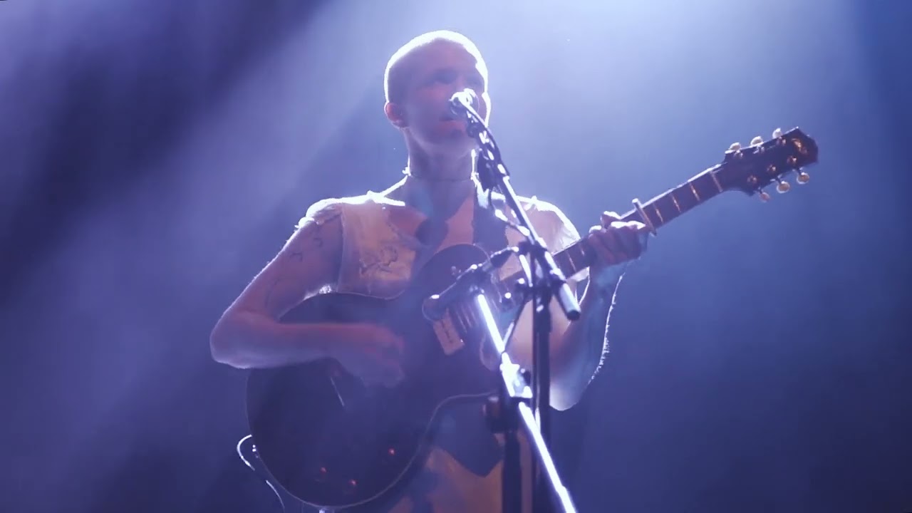 Big Thief - Masterpiece (Live in London)
