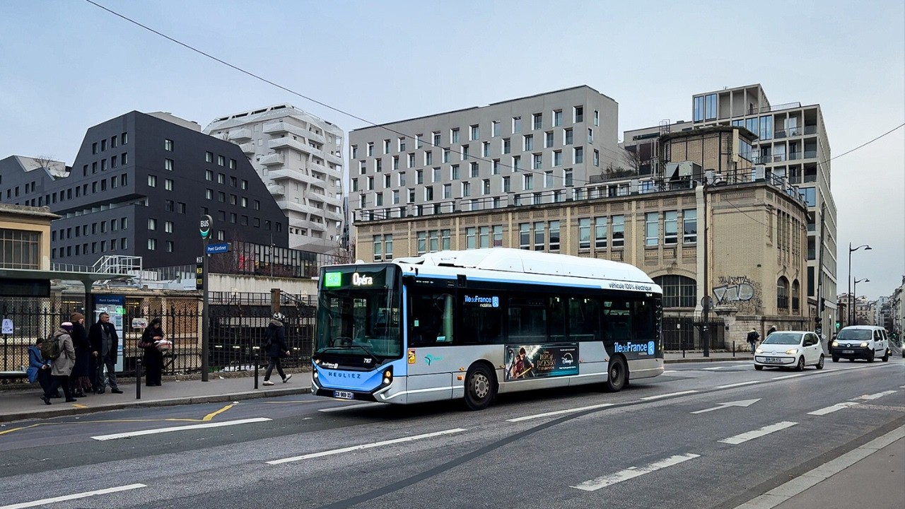Автобусы в Париже, Франция 🇫🇷 | 2025