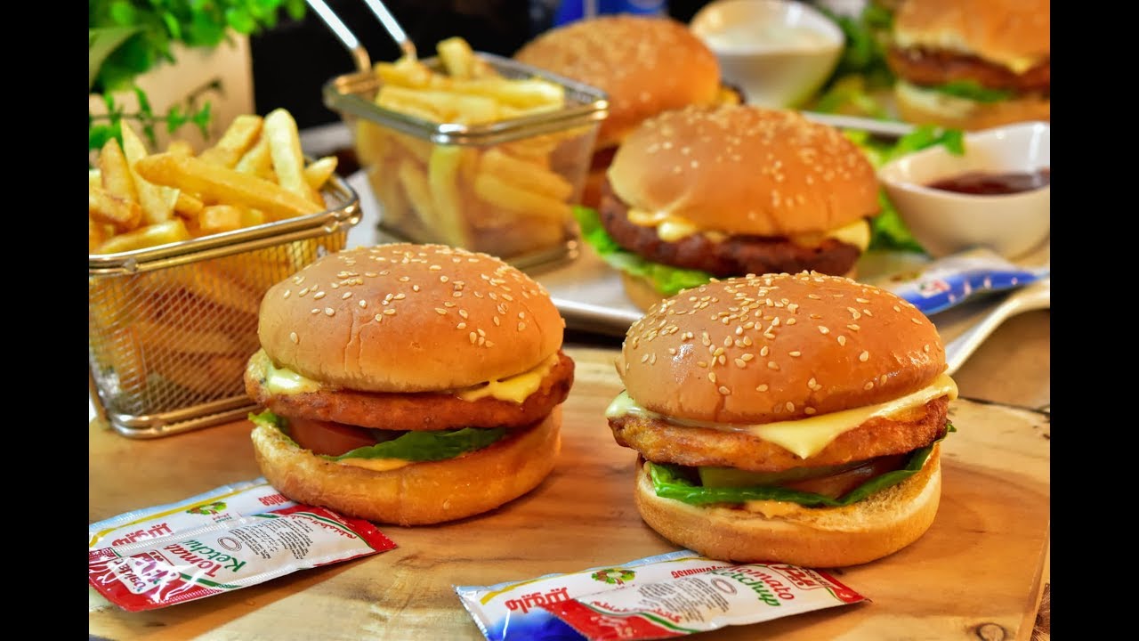 برجر دجاج بطريقه احترافيه وطعم مميز  رح تعجبكم كتير Chicken Burger