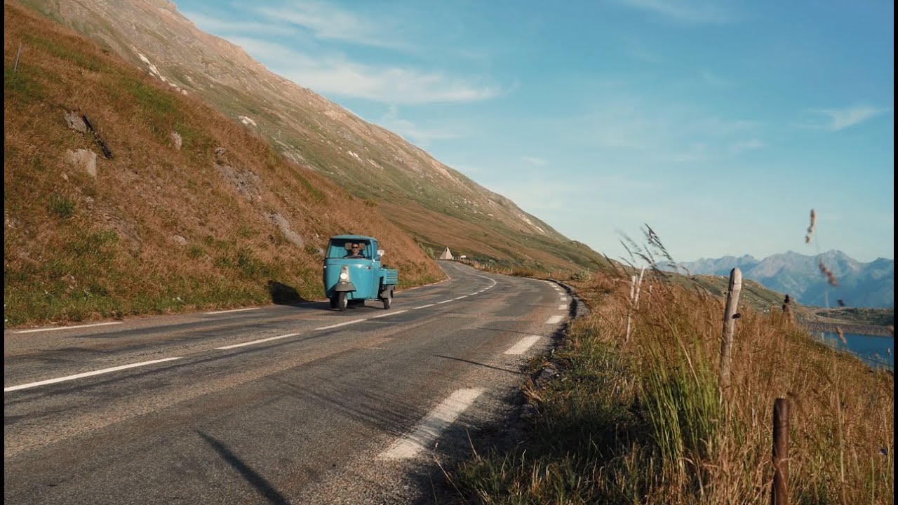 Il Viaggio dell'Ape Azzurra (Ape Piaggio 500) - the APE's Journey