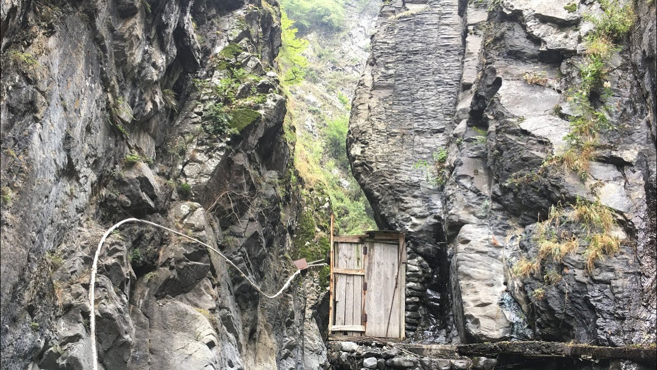 İlisu termal bulaqları (Qax rayonu, Hamamçay dərəsi)