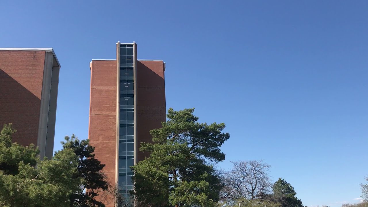 42. Fee Hall to Hubbard Hall