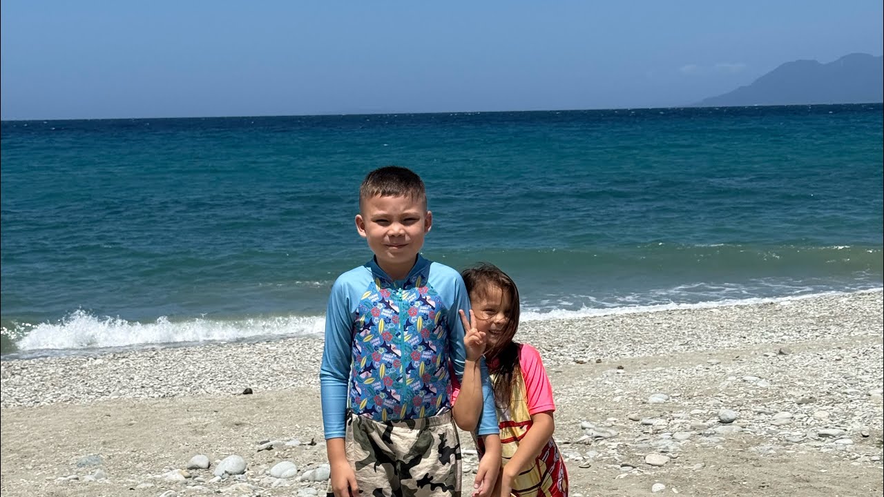 beach day 🏝️🌊☀️#mommyseuvie 