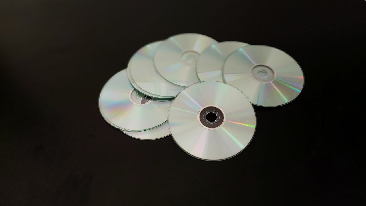 Duas formas simplificada de como retirar a película do Cd!