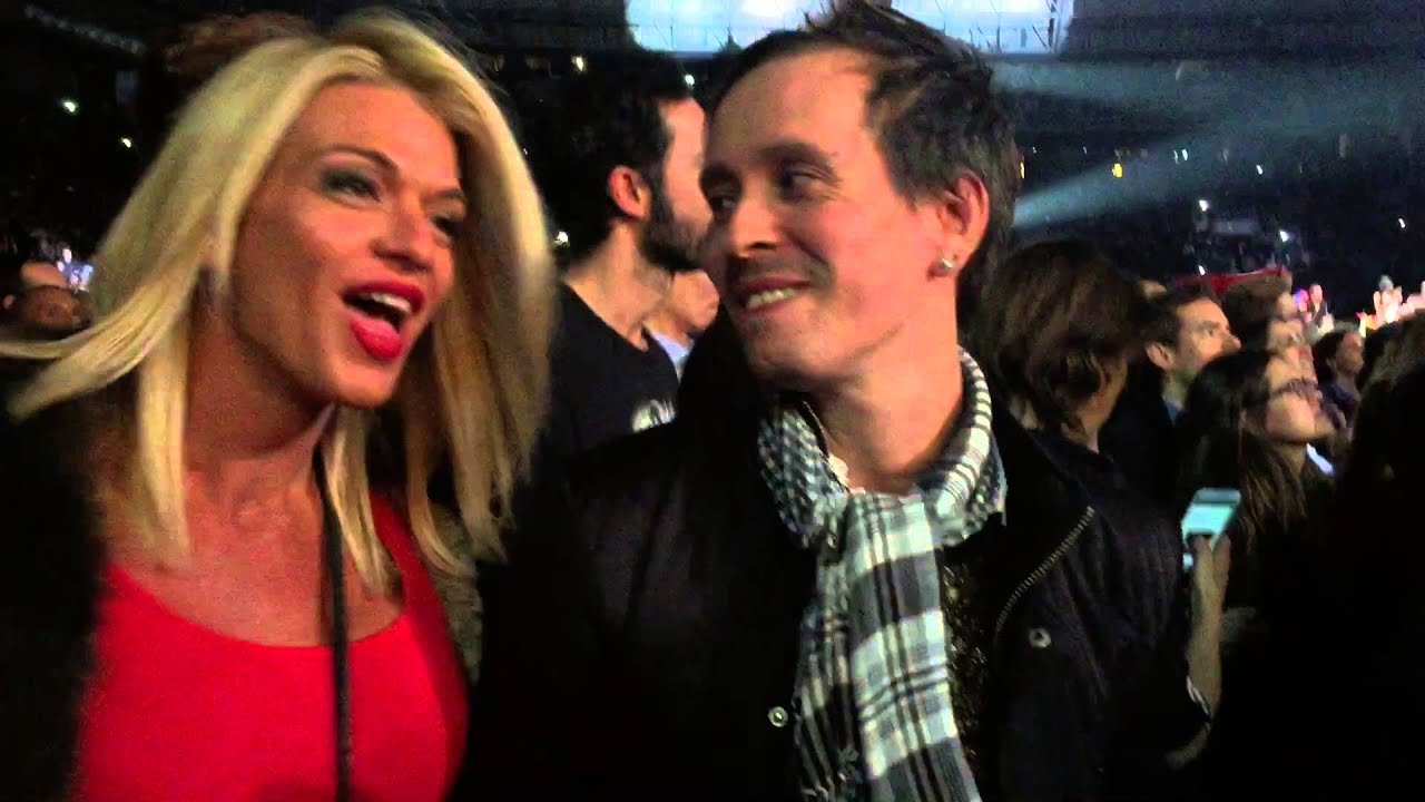 Madonna - Holiday (Rebel Heart Tour Barcelona)