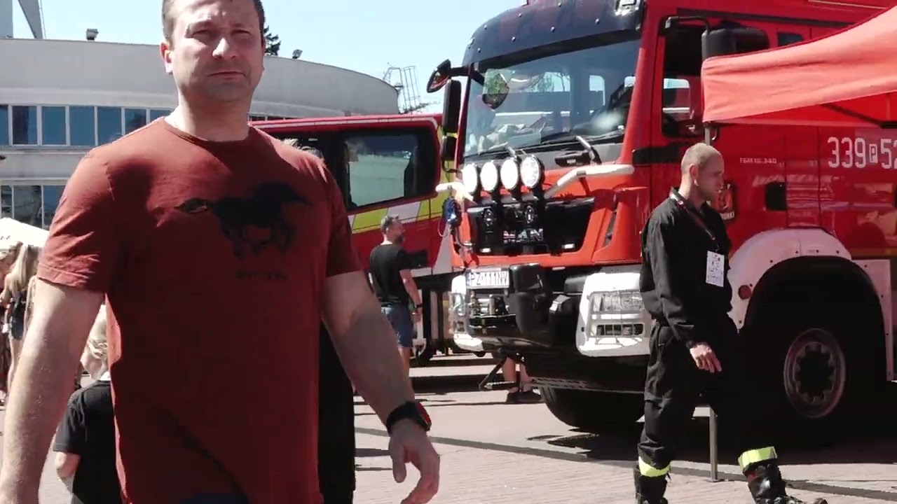 Kolejny  Ogólnopolski Zlot Czerwonych Samochodów w Poznaniu za nami!