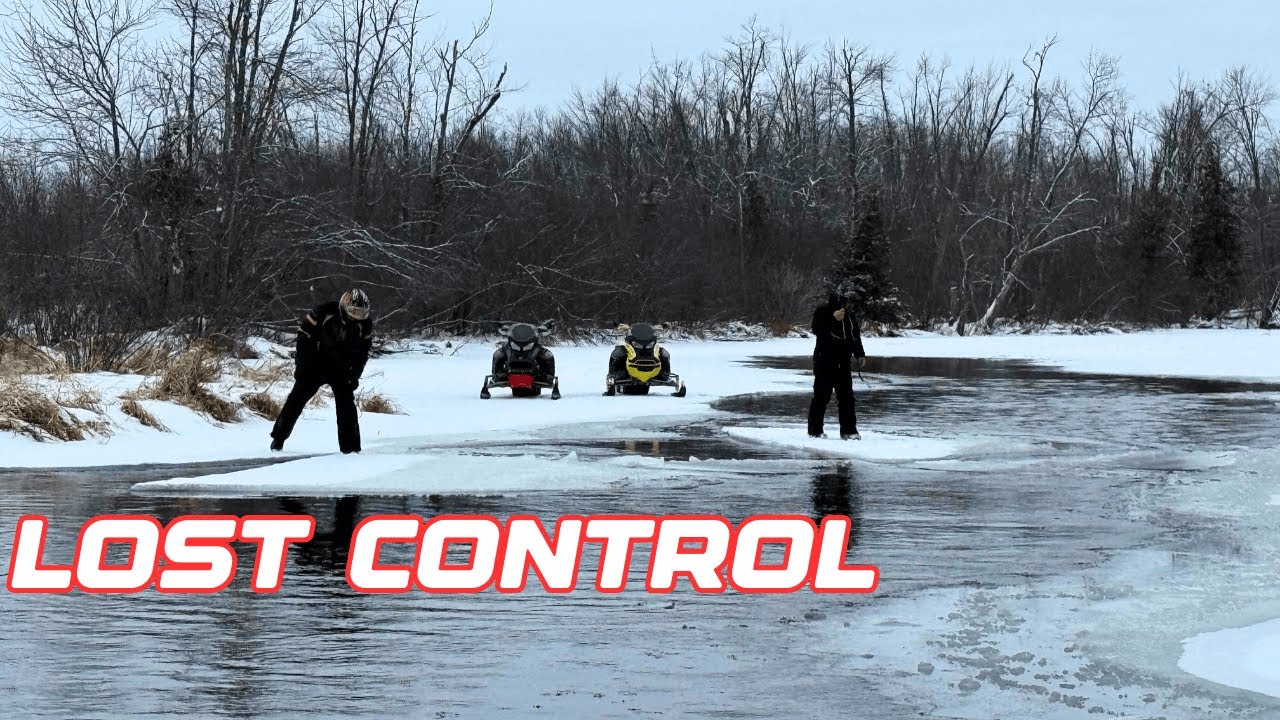 Snowmobile CRASH on the RIVER