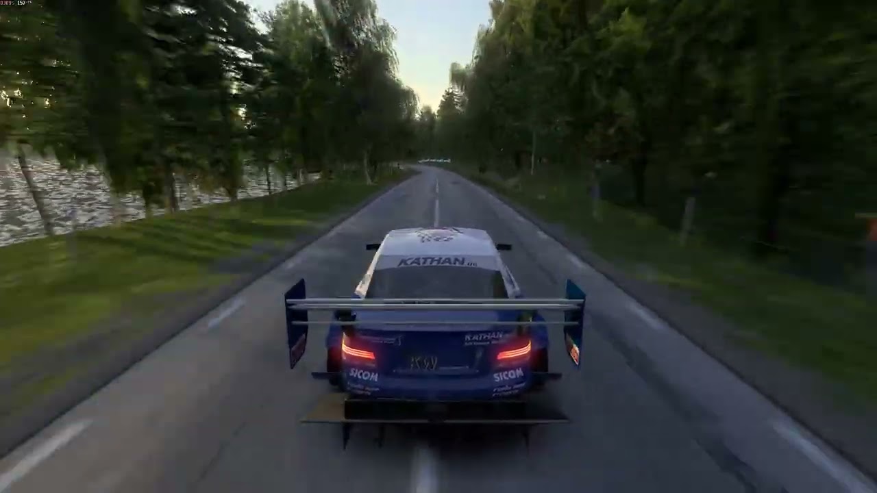 RaceRoom Hillclimb con el 134 JUDD V8 de Georg Plasa. (en mando)