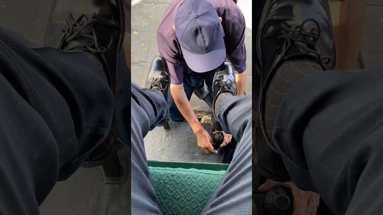 Street Shoeshine #shoeshiner #shoeshine #engraxate 