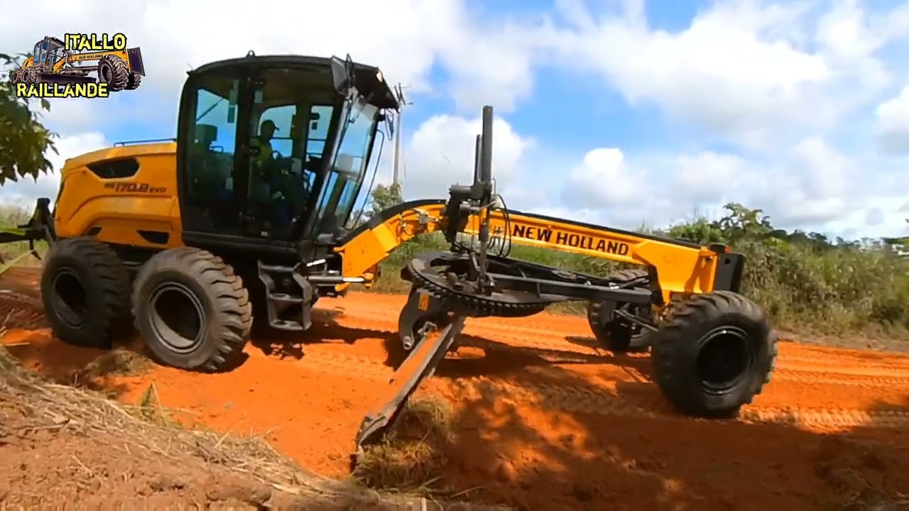 Motoniveladora RG 170b. Evo, Primeiro serviço... Cascalhamento