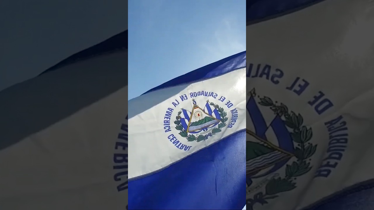 Nuevo Amanecer El Salvador 🇸🇻           by Walter Edmundo