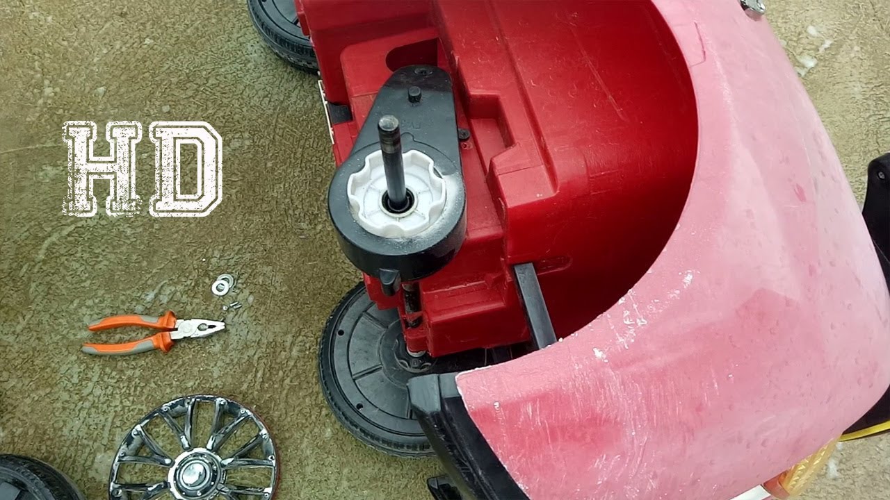 اصلاح سيارت كهربائية خاصة بالاطفال 2.Réparation de voitures électriques pour enfants