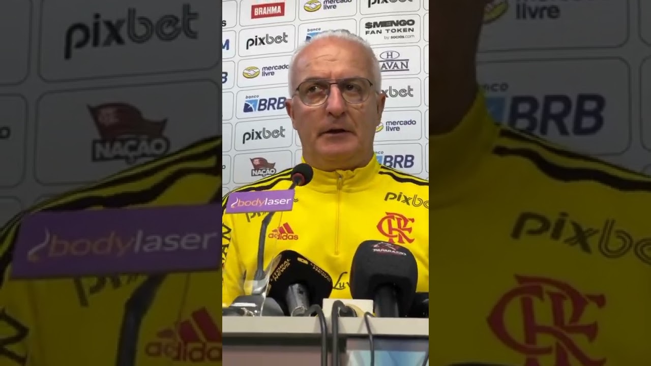 DORIVAL J&Uacute;NIOR ELOGIA PEDRO E TORCIDA DO FLAMENGO COMEMORA JUNTO COM OS JOGADORES.