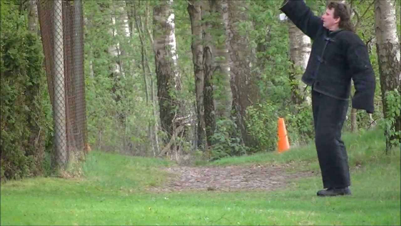KNPV Voorjaars PH1 keuring Zondag 5 mei 2013 Tino met Fedor