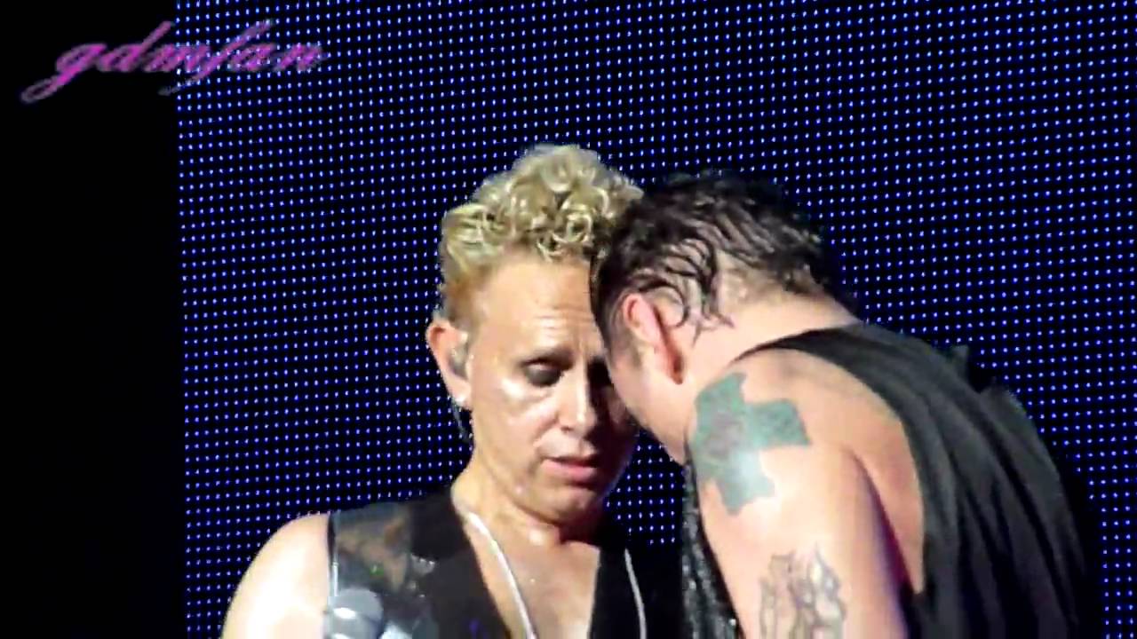 Enjoy the Silence - Depeche Mode - Royal Albert Hall - February 17th 2010 / HD