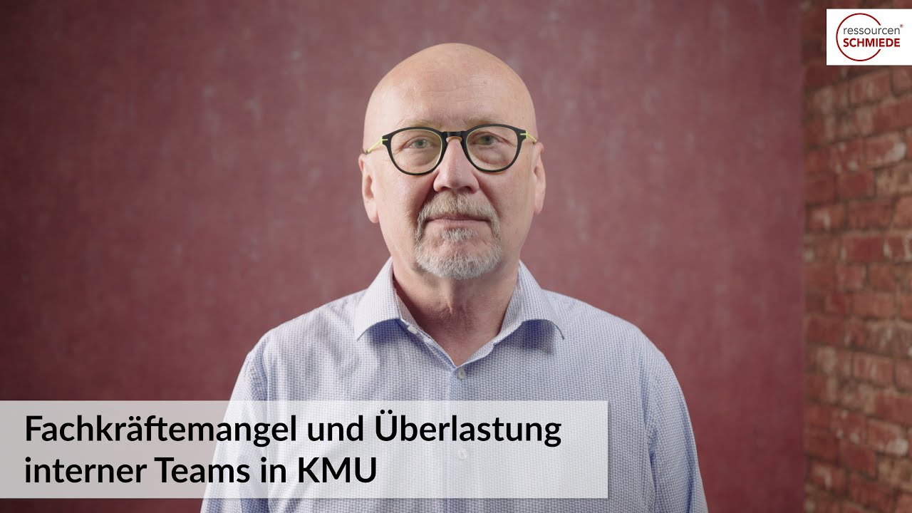 Fachkräftemangel und Überlastung interner Teams in KMU – So findest du echte Lösungen