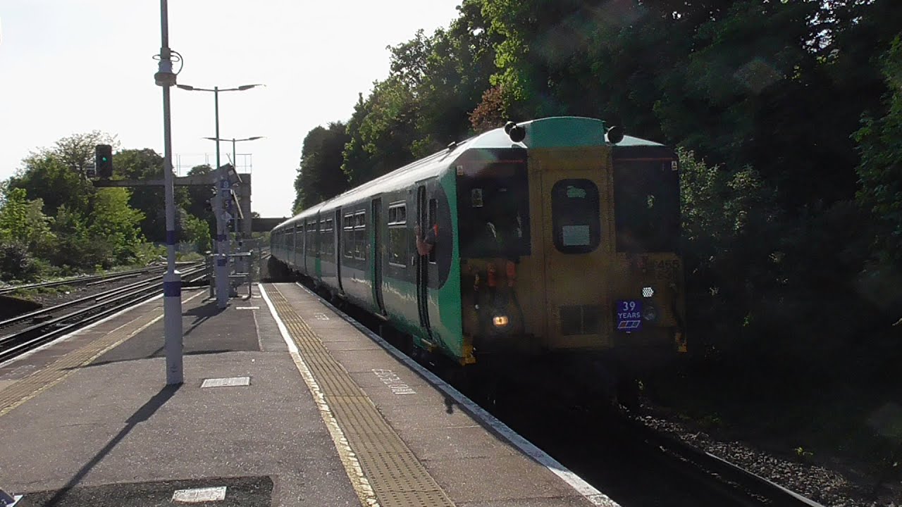 Trains at Bickley ft. The Metro Marauder Farewell Railtour - 14/05/2022