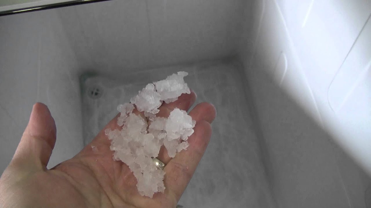 Hoshizaki Crushed Ice Machine Model F-500BAF