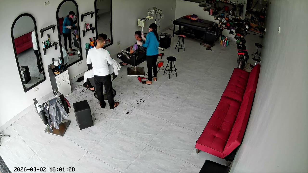 Cắt tóc cho bạn Vĩnh buổi chiều ngày 3/2/2026