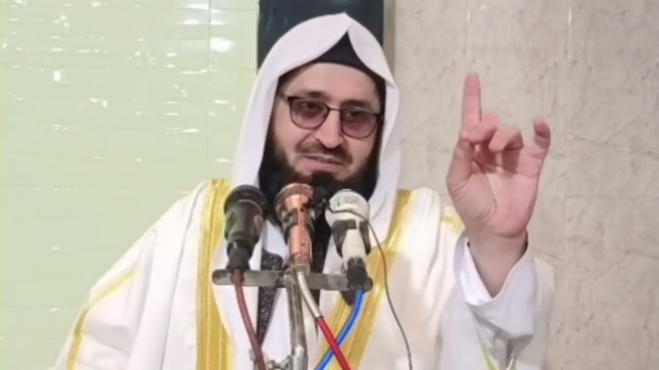 هر سحر ملائک دعا او خيره کوی.