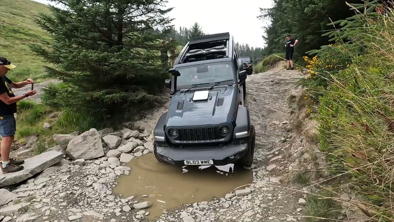 4x4 Wales  Strata Florida following the repairs - North to South  x4 speed