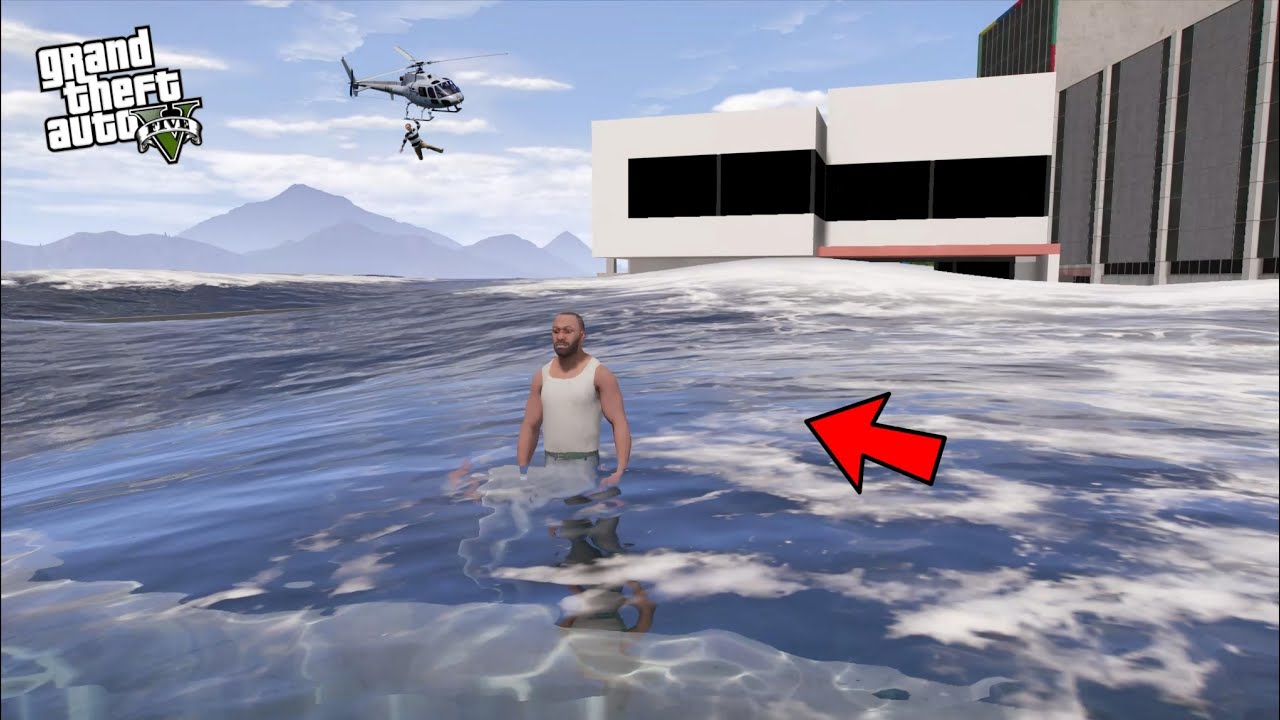 GTA 5 : FRANKLIN SURVIVING TSUNAMI 😯 END OF THE WORLD