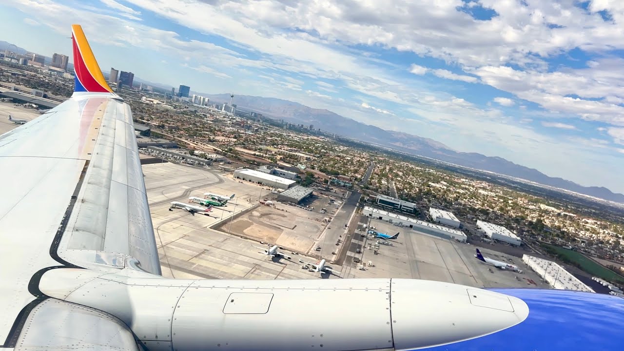 Amazing Canyons & Desert - Las Vegas Takeoff - Southwest Airlines B737 MAX 8 (LAS/KLAS) // N8740A