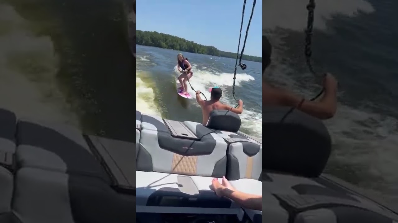 Sarah Learns To Surf 2022