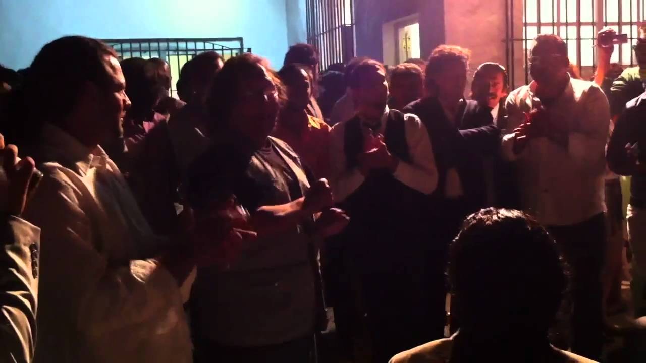 Pititi en el pedimento de pilila
