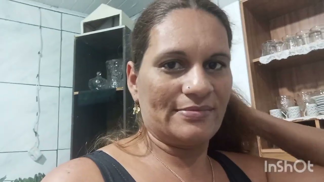 Mostrei a dificuldade de subir e descer as escadas..fiz pastel pra janta.