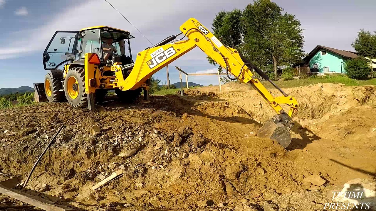JCB 4cx backhoe loader Basement Excavation