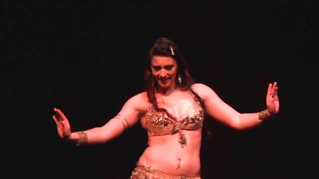 Rahel Bellydancing at Cabaret Orientale 2013